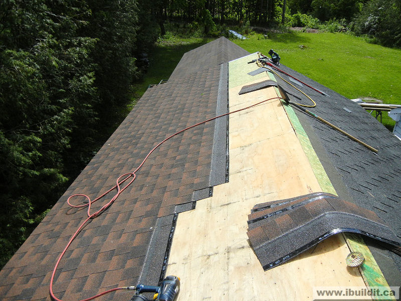 Replacing Roof Shingles IBUILDIT.CA